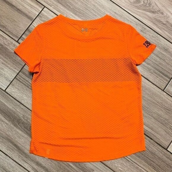 Under Armour Workout Shirt‎ Orange Women Medium Run (G-30) - Picture 1 of 4